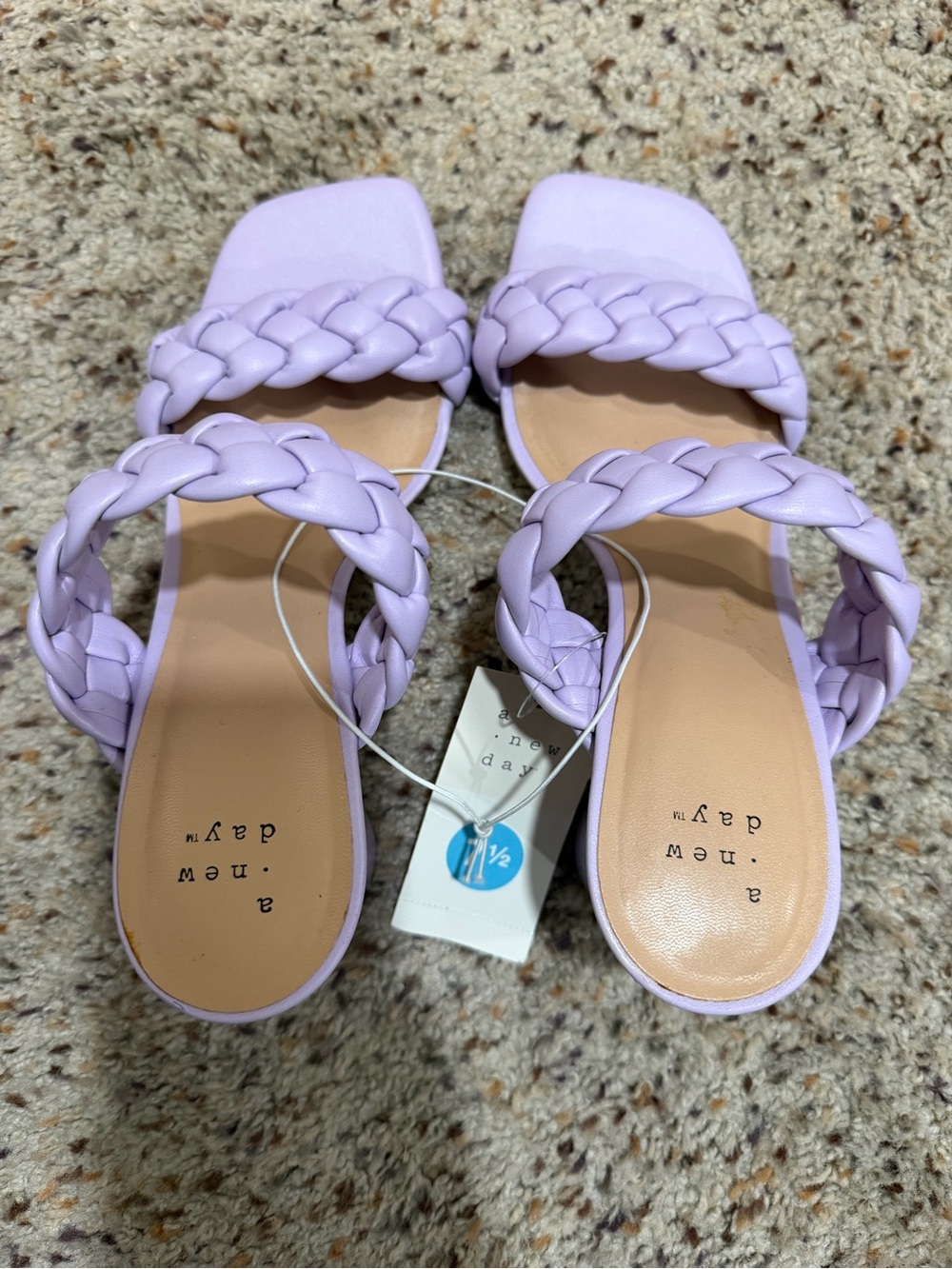 A New Day Lilac Sandals - Picture 3 of 6
